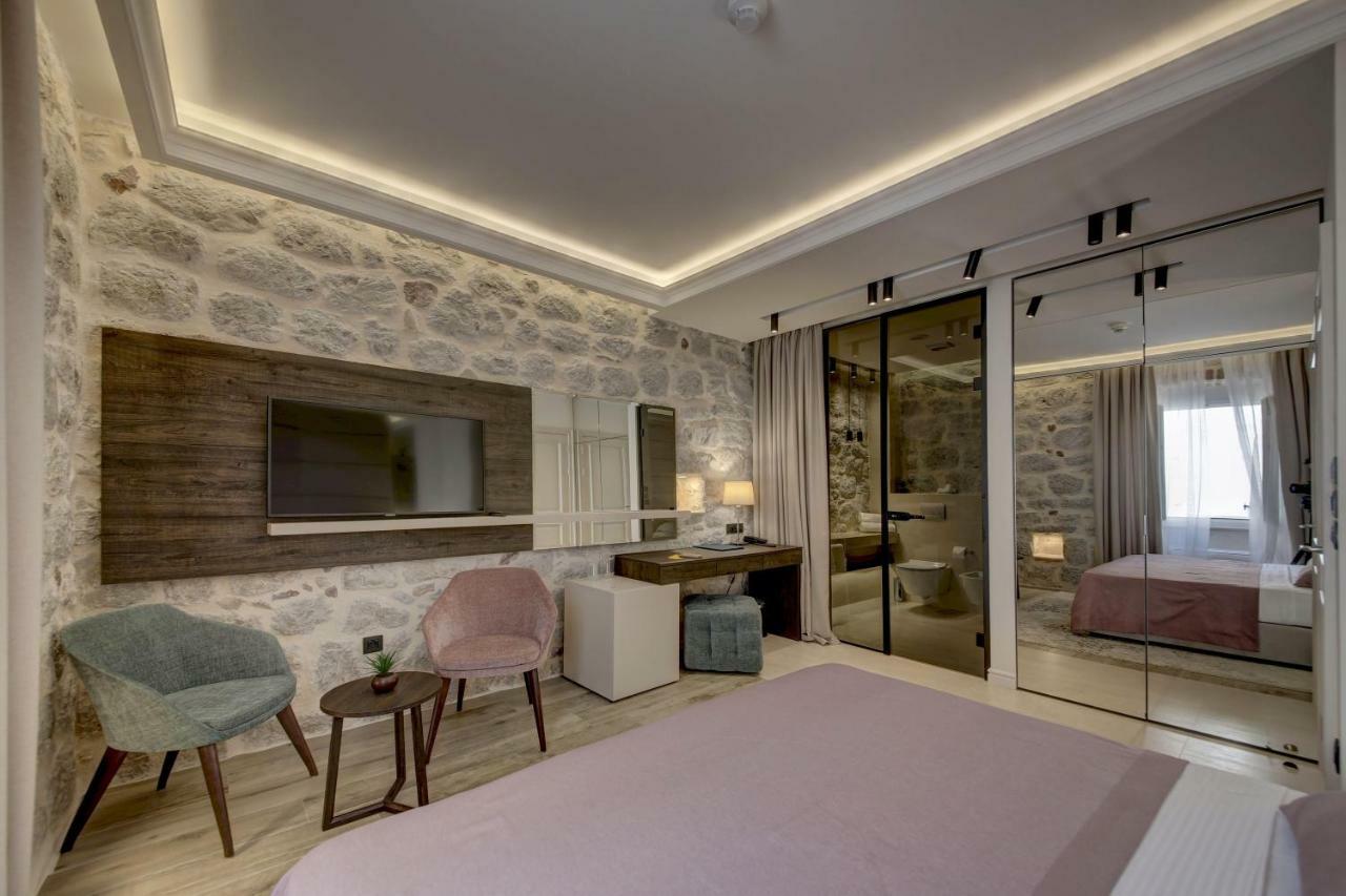 Heritage Hotel Leon Coronato 帕里斯特 外观 照片